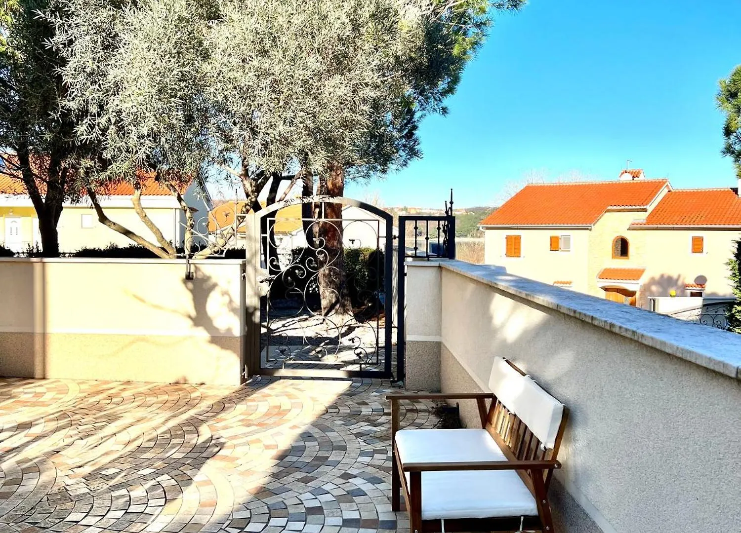 Delux 4 Stars Apartment Ariadne - 1 Min From Beach Soline  0*, Soline (Krk)