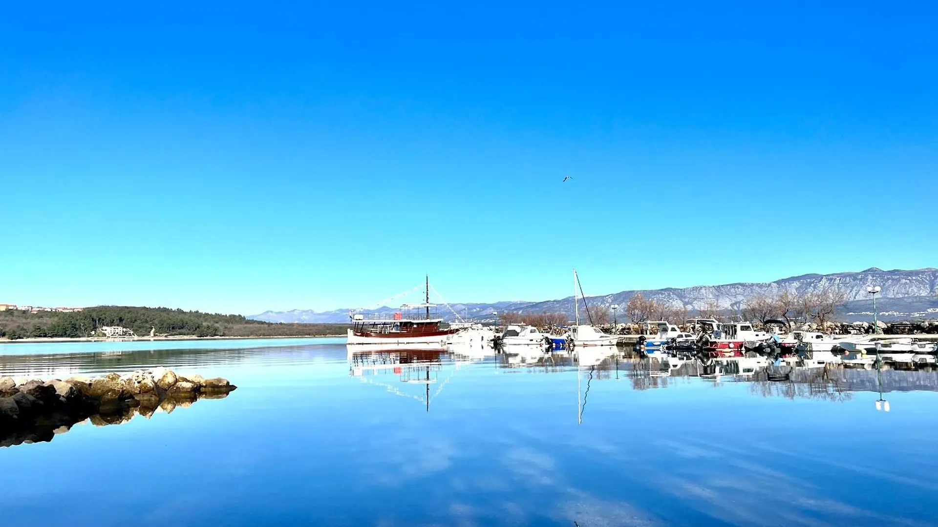 Delux 4 Stars Apartment Ariadne - 1 Min From Beach Soline