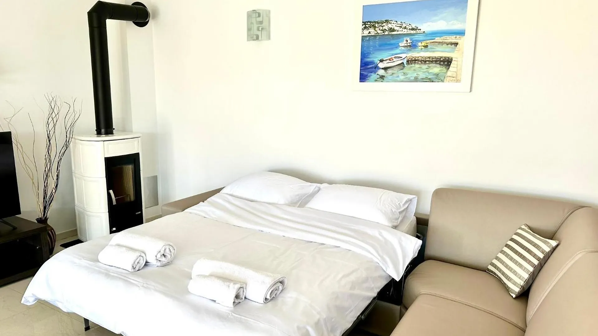 Delux 4 Stars Apartment Ariadne - 1 Min From Beach Soline  Croatia